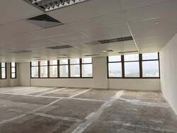 Peninsula Plaza (D6), Office #600111231